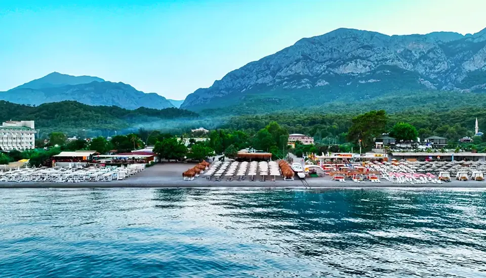 سینت استار هتل کمر